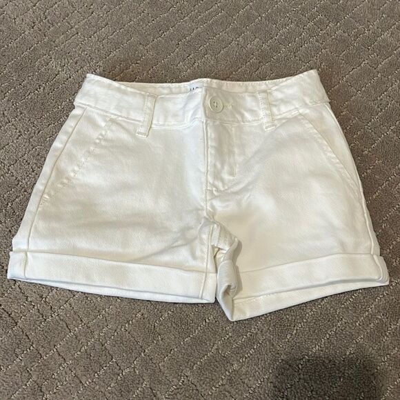 Gap toddler white denim shorts- size 4 - NWOT - Picture 1 of 2